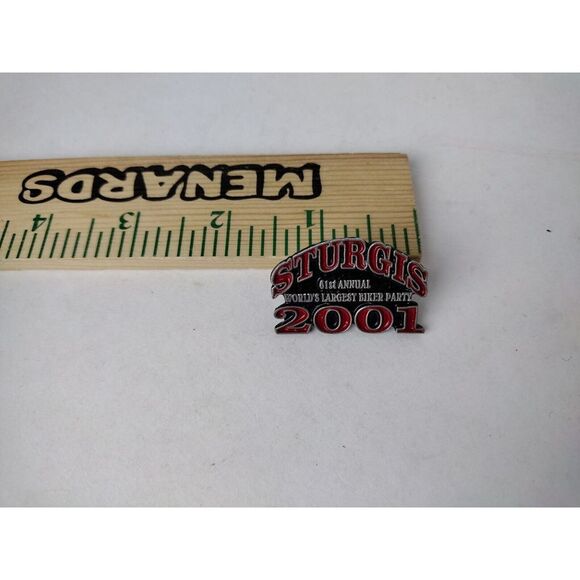 VTG Sturgis 2001 61st Annual Worlds Largest Biker Party Vest Pin NOS *Red* - Picture 4 of 4